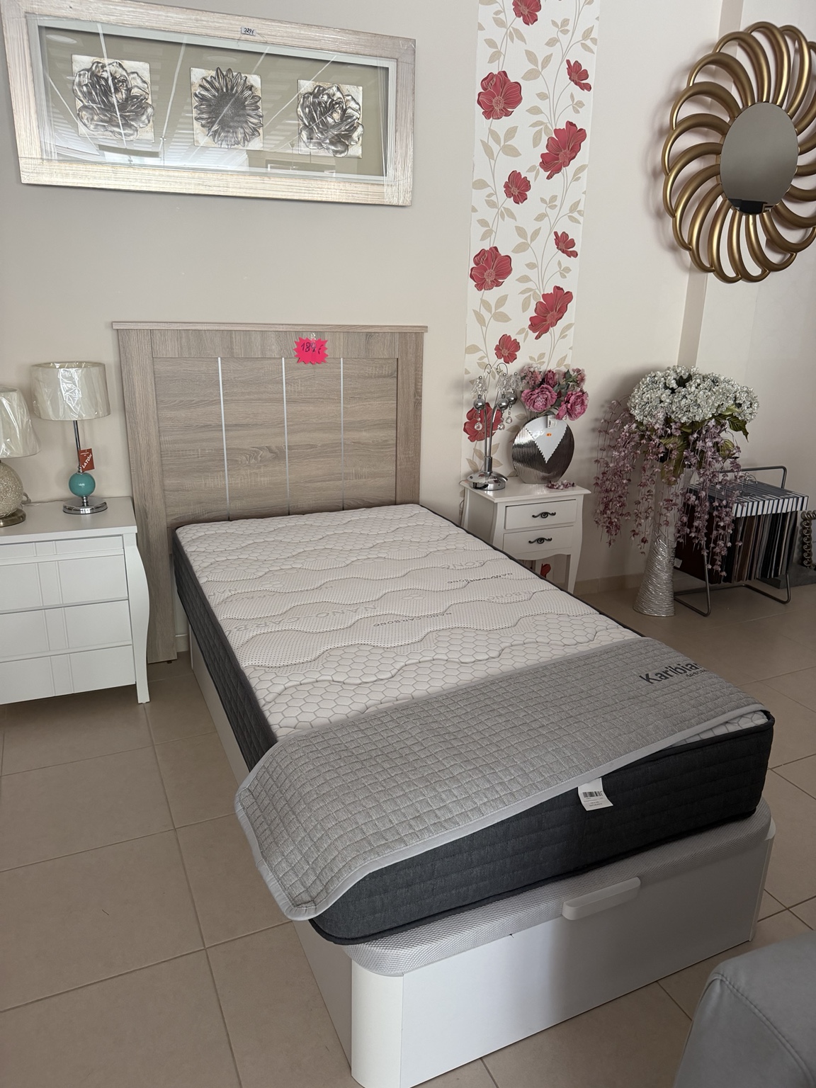 Cama y colchón